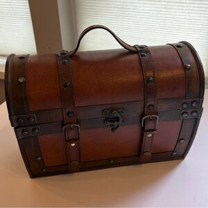 Pier 1 Imports Wooden Storage Chest Vintage Style Trunk with Leather Straps